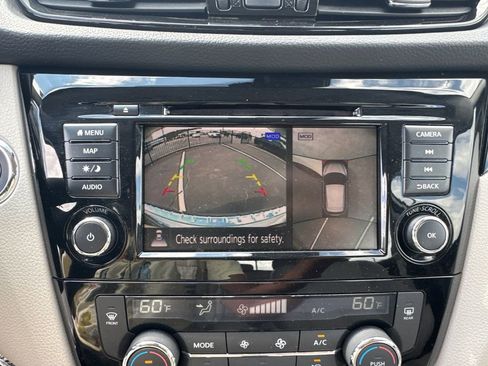 Used 2022 Nissan Rogue Sport SL image 29