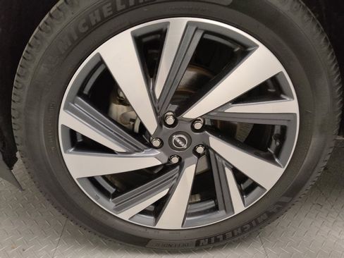 Used 2023 Nissan Murano SL w/ Cargo Package image 31