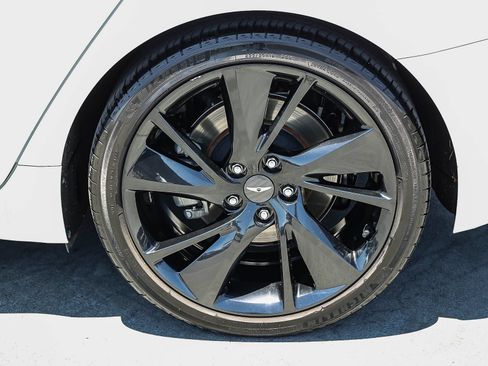 Used 2023 Genesis G70 2.0T w/ Sport Prestige Package AWD/4WD image 8