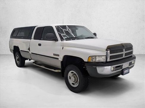 Used 1999 Dodge Ram 2500 Truck 4x4 Quad Cab image 3