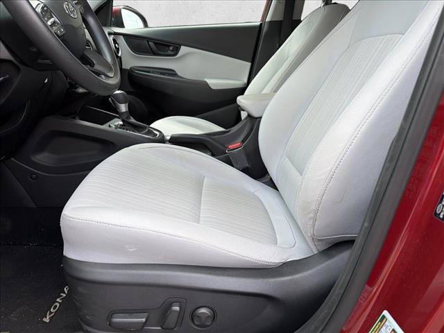 Used 2023 Hyundai Kona SEL FWD image 12