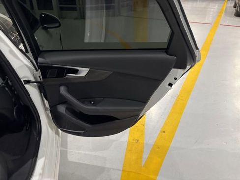 Used 2023 Audi A4 2.0T Premium Plus image 33