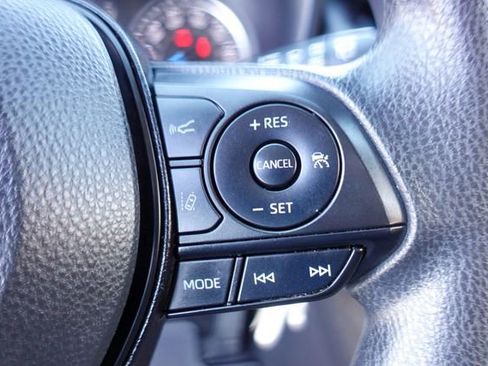 Certified 2022 Toyota RAV4 LE image 14