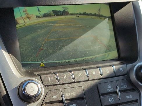 Certified 2017 Chevrolet Equinox LT w/ Convenience Package image 13