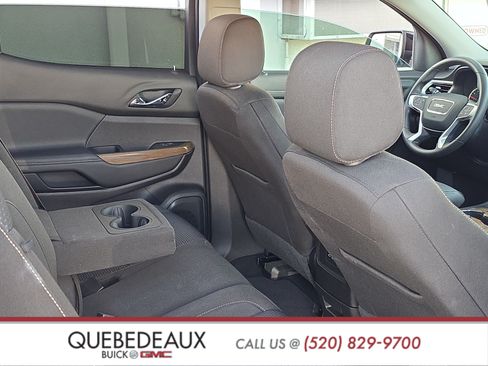 Used 2023 GMC Acadia SLE w/ Elevation Edition FWD image 25