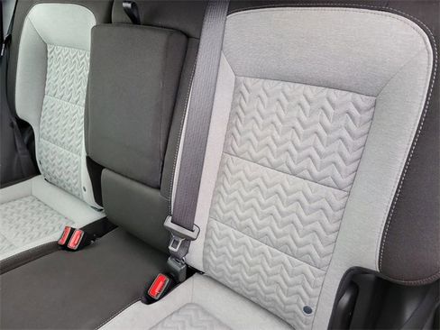 Used 2024 Chevrolet Equinox LS image 15