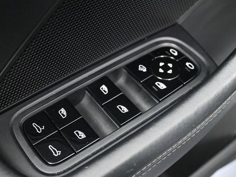 Used 2018 Porsche Panamera Turbo AWD/4WD image 19
