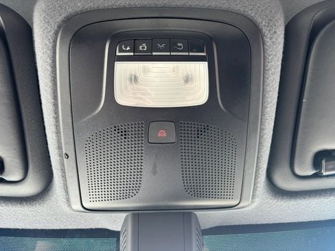 Used 2020 Mercedes-Benz Sprinter 2500 image 23