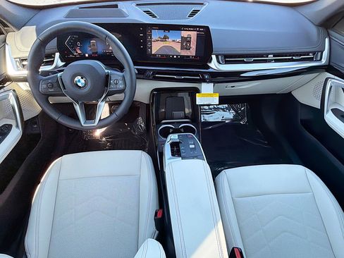 New 2026 BMW X1 xDrive28i w/ Technology Package image 16