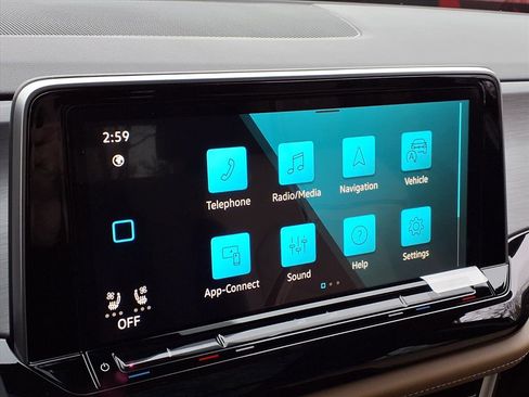 New 2026 Volkswagen Atlas Cross Sport SE image 15