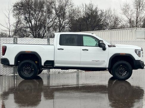 New 2026 GMC Sierra 2500 AT4X w/ AT4X AEV Edition image 3