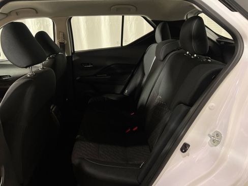 Used 2023 Nissan Kicks SV image 23