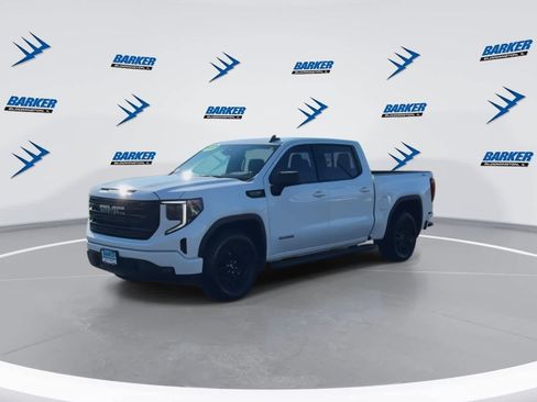 Used 2023 GMC Sierra 1500 Elevation w/ Preferred Package image 4