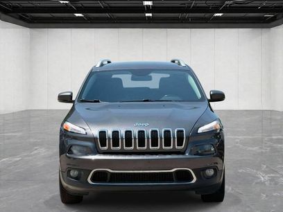 Used 2017 Jeep Cherokee Limited w/ Luxury Group