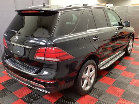 Used 2017 Mercedes-Benz GLE 350 4MATIC image 3