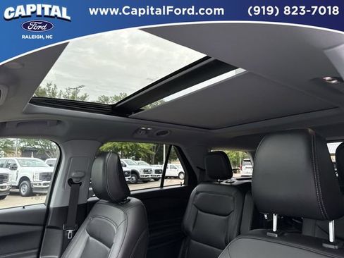Certified 2023 Ford Explorer XLT w/ Equipment Group 202A image 21