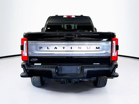 Used 2023 Ford F250 Platinum w/ Tremor Off-Road Package AWD/4WD image 5