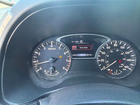 Used 2020 Nissan Pathfinder SL w/ Cargo Package AWD/4WD image 25