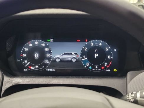 Certified 2025 Land Rover Discovery Sport Dynamic SE AWD/4WD image 21