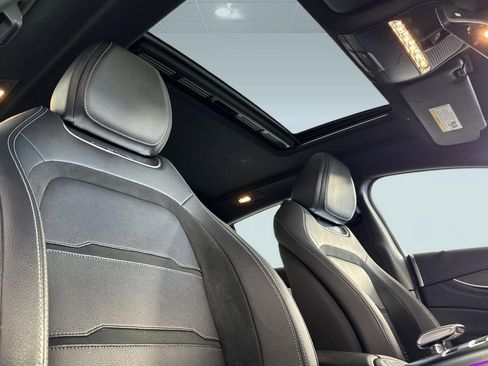 Used 2022 Mercedes-Benz AMG GT 43 image 13