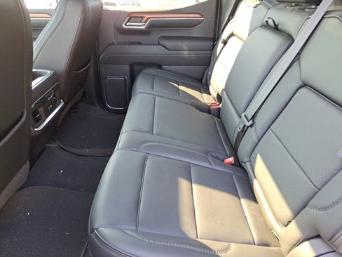 Used 2022 GMC Sierra 1500 Denali image 11