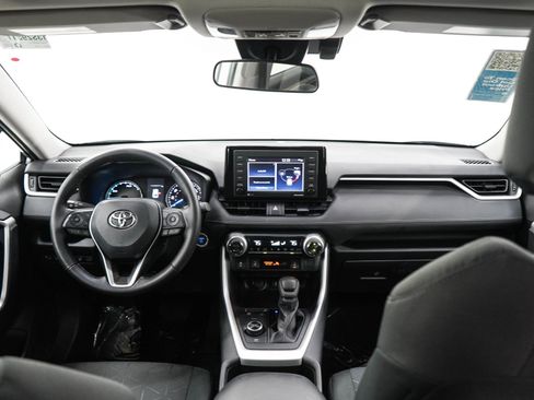 Used 2022 Toyota RAV4 XLE w/ Convenience Package AWD/4WD image 13