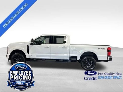 New 2026 Ford F250 XLT w/ XLT Premium Package AWD/4WD image 2