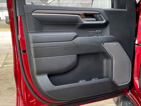 Certified 2025 Chevrolet Silverado 1500 High Country image 21