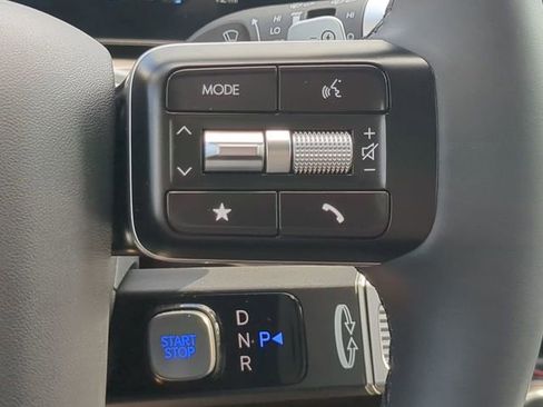 New 2026 Hyundai Ioniq 9 SE image 24