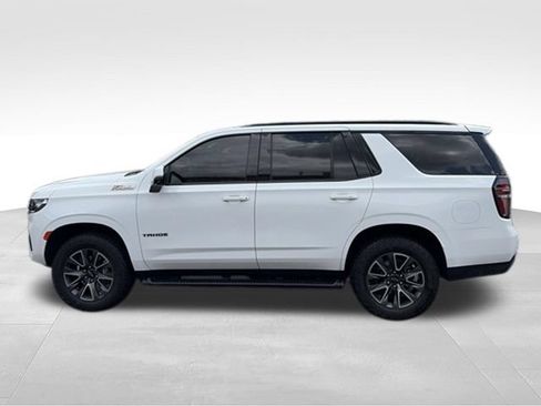 Used 2023 Chevrolet Tahoe Z71 w/ Luxury Package AWD/4WD image 6