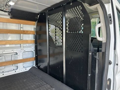 Used 2023 Ford Transit 250 Low Roof w/ Exterior Upgrade Package RWD image 22