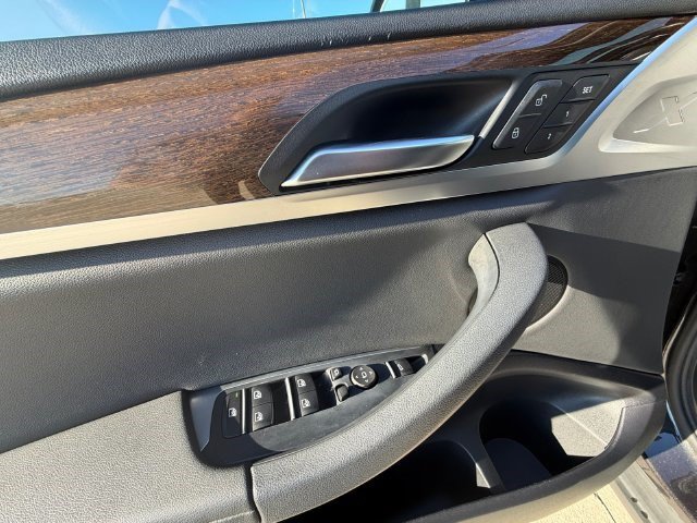 Used 2019 BMW X3 sDrive30i w/ Driving Assistance Package RWD image 11