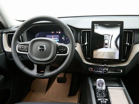 New 2026 Volvo XC60 T8 Plus w/ Climate Package image 22