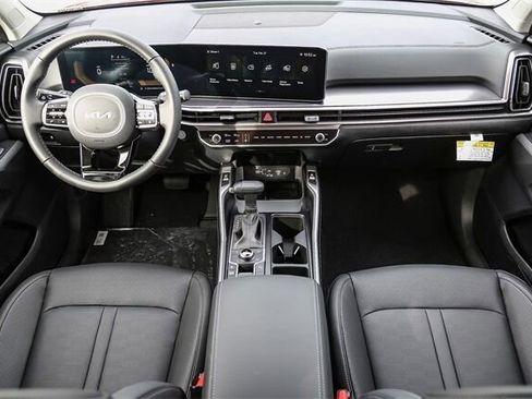 New 2026 Kia Sorento S image 12