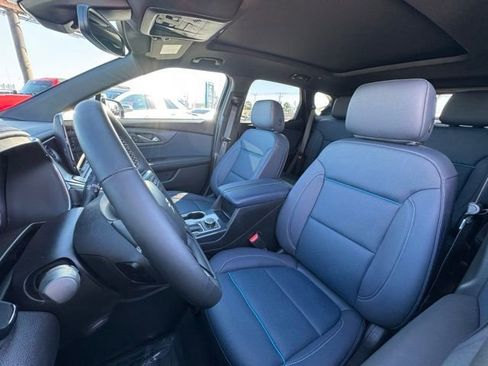 Used 2025 Chevrolet Blazer RS w/ Enhanced Convenience Package image 14