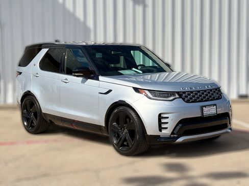Used 2024 Land Rover Discovery Metropolitan Edition AWD/4WD image 5