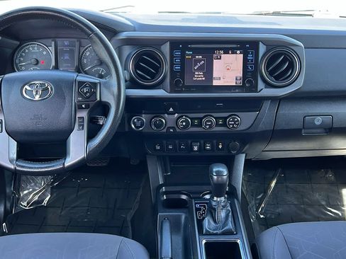 Used 2019 Toyota Tacoma TRD Sport w/ Technology Package AWD/4WD image 26