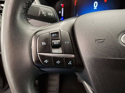 Used 2024 Ford Escape Active image 17