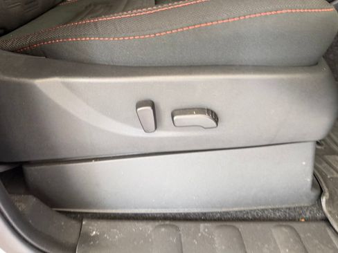 Used 2025 Nissan Frontier Pro-X RWD image 26