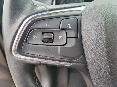 Used 2022 Buick Encore GX Select w/ Sport Touring Package image 25