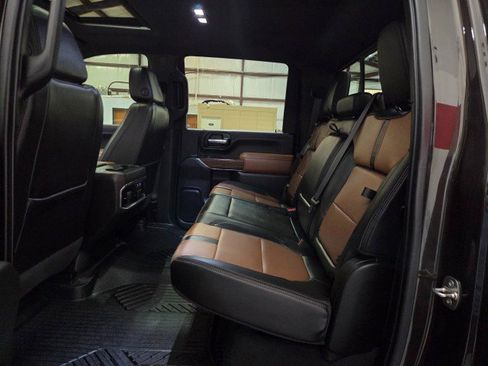 Used 2020 Chevrolet Silverado 2500 High Country w/ Z71 Off-Road Package image 82