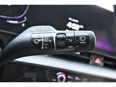 Certified 2023 Kia Sportage EX FWD image 18