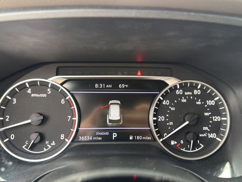 Used 2022 Nissan Rogue SV image 21