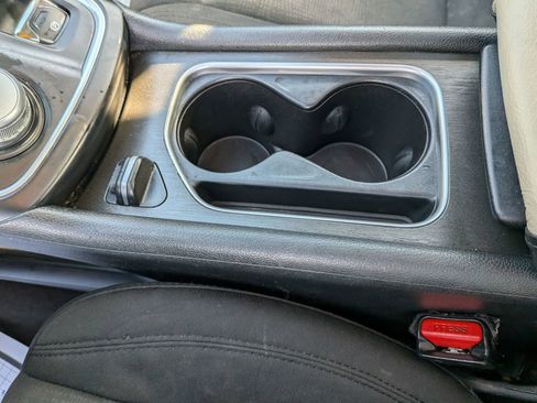 Used 2016 Chrysler 200 Limited w/ Anniversary Edition image 51