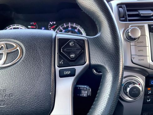Used 2015 Toyota 4Runner Limited AWD/4WD image 25