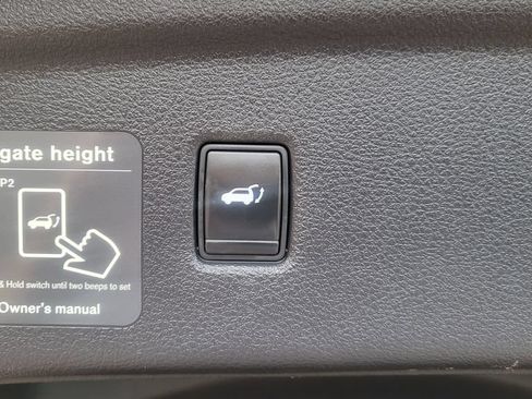 Used 2019 INFINITI QX50 Essential w/ Premium Heat Package FWD image 15