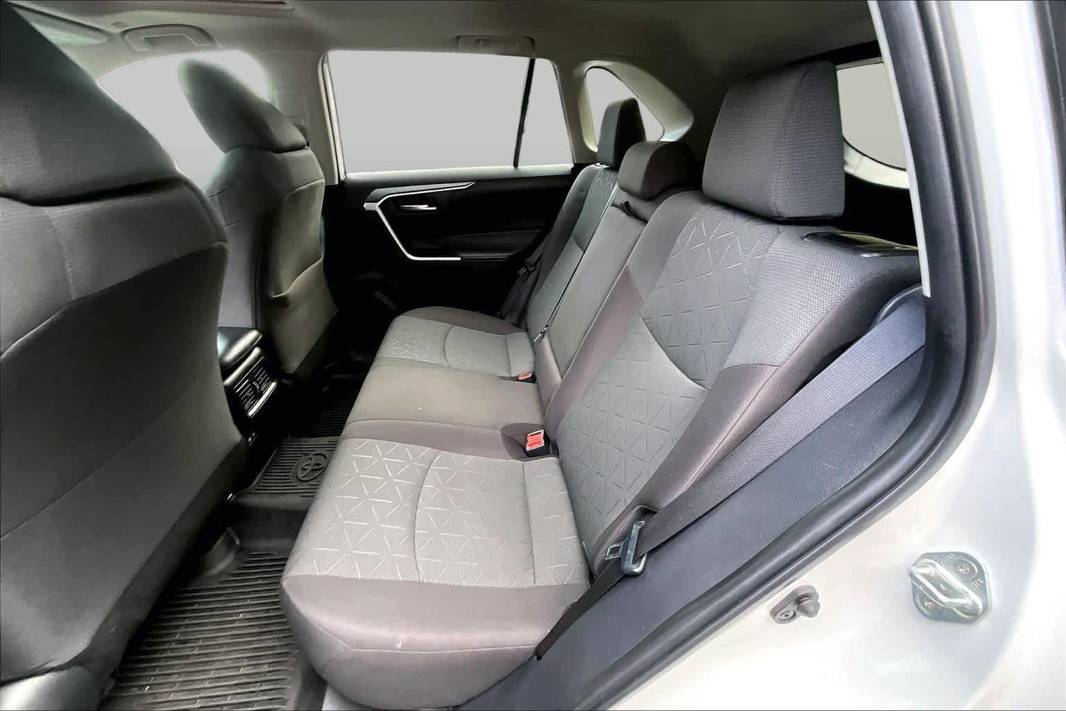 Used 2023 Toyota RAV4 XLE w/ Convenience Package AWD/4WD image 20