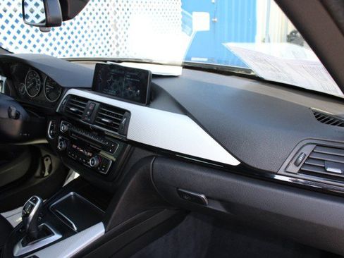 Used 2017 BMW 430i Convertible w/ Technology Package RWD image 16