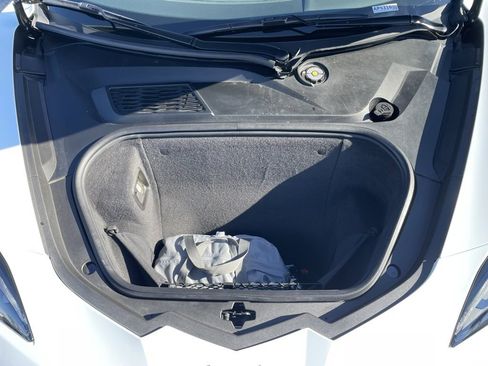 Used 2022 Chevrolet Corvette Stingray w/ Z51 Performance Package image 30