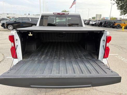 Used 2022 Chevrolet Silverado 1500 LTZ w/ Technology Package AWD/4WD image 15